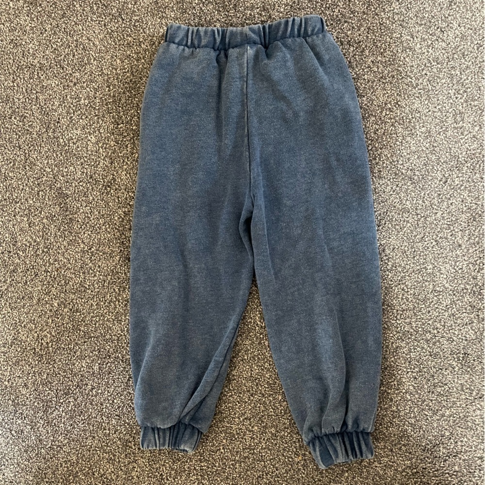 Girl’s Disney Store blue Elsa Frozen oversized sweatpants joggers 4 - Picture 3 of 5